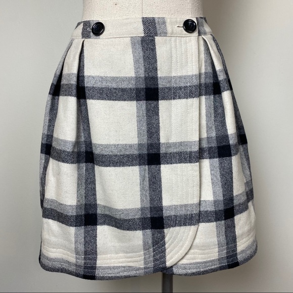 Lands' End Dresses & Skirts - Lands’ End Plaid Wool Wrap Skirt